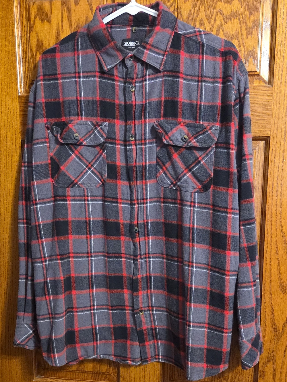 Gioberti Men's Gray & Red Plaid Button-Front Shirt